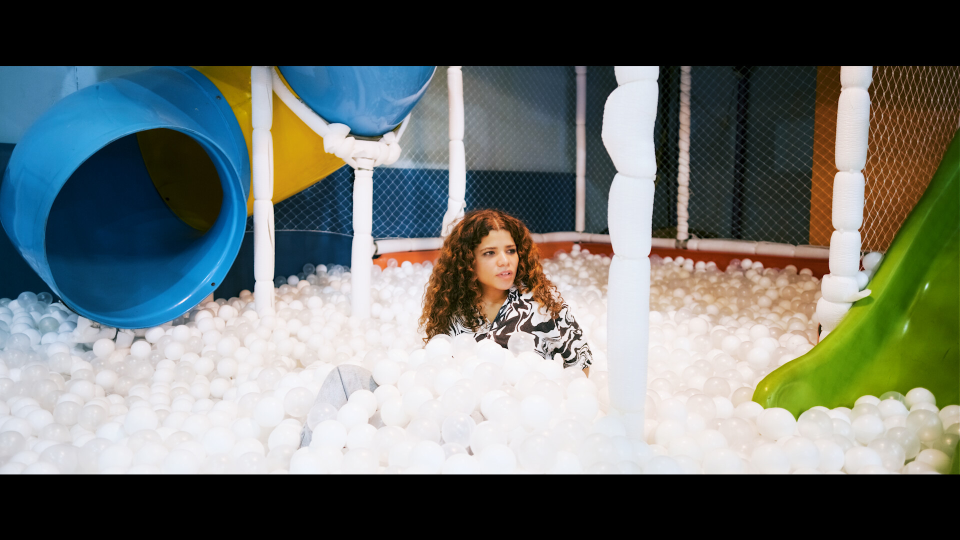 Photo 3 Silencio_Final.00_11_18_14.Quadro008 Photo 3 Silencio_Final.00_11_18_14.Quadro008