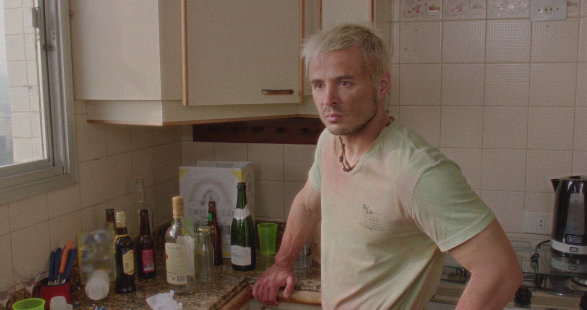 Photo 5 Aloha_STILL06_Baixa